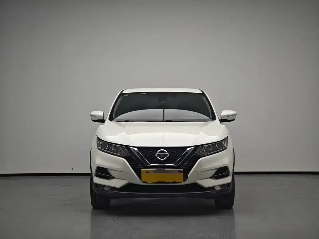 Nissan Qashqai — фото 9