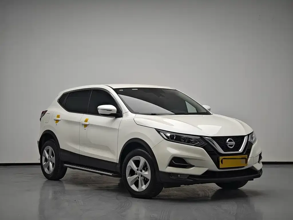 Nissan Qashqai — фото 2