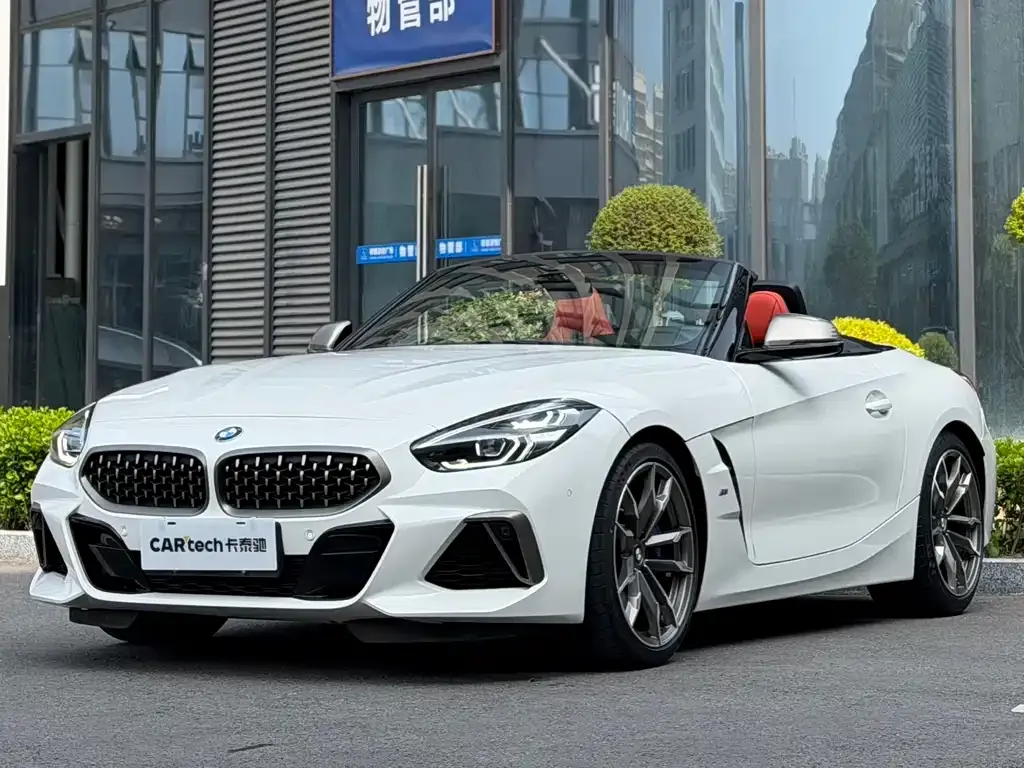 BMW Z4 — фото 1