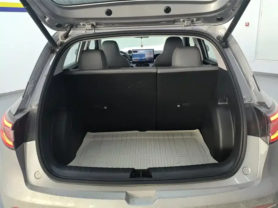 Geely Starburst — фото 2
