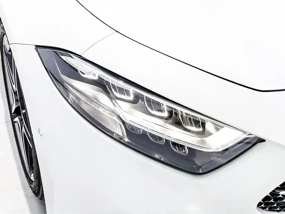 Mercedes-Benz CLS — фото 4