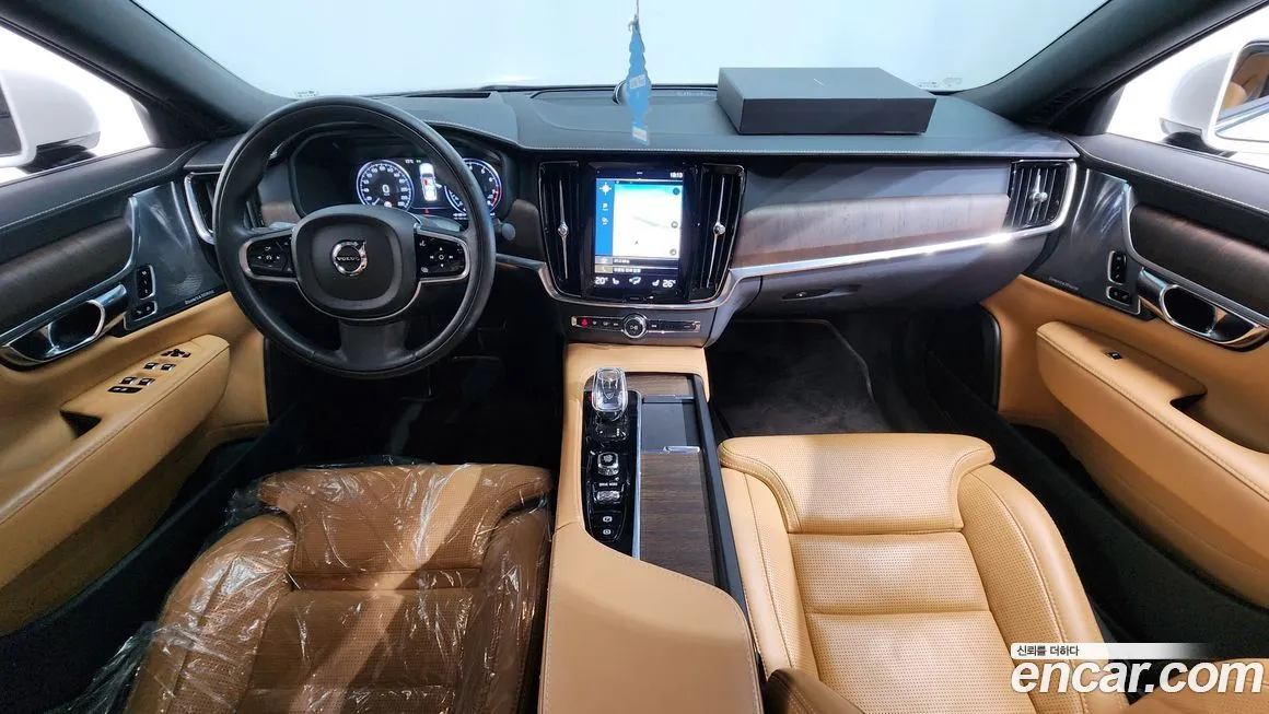 Volvo S90 — фото 10
