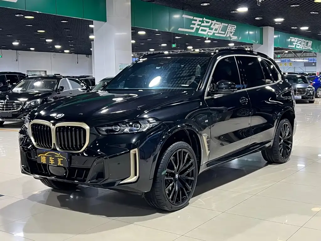 BMW X5 — фото 1