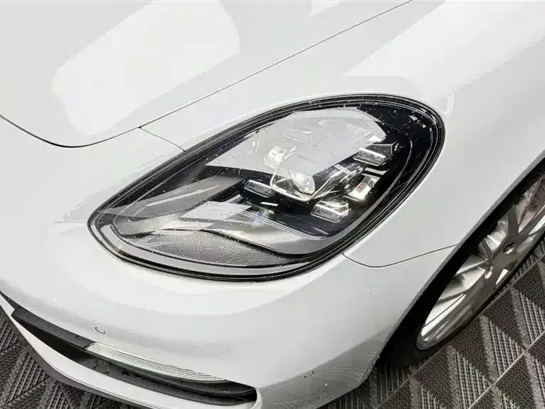 Porsche Panamera — фото 4