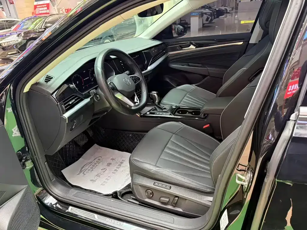 Volkswagen Passat — фото 6