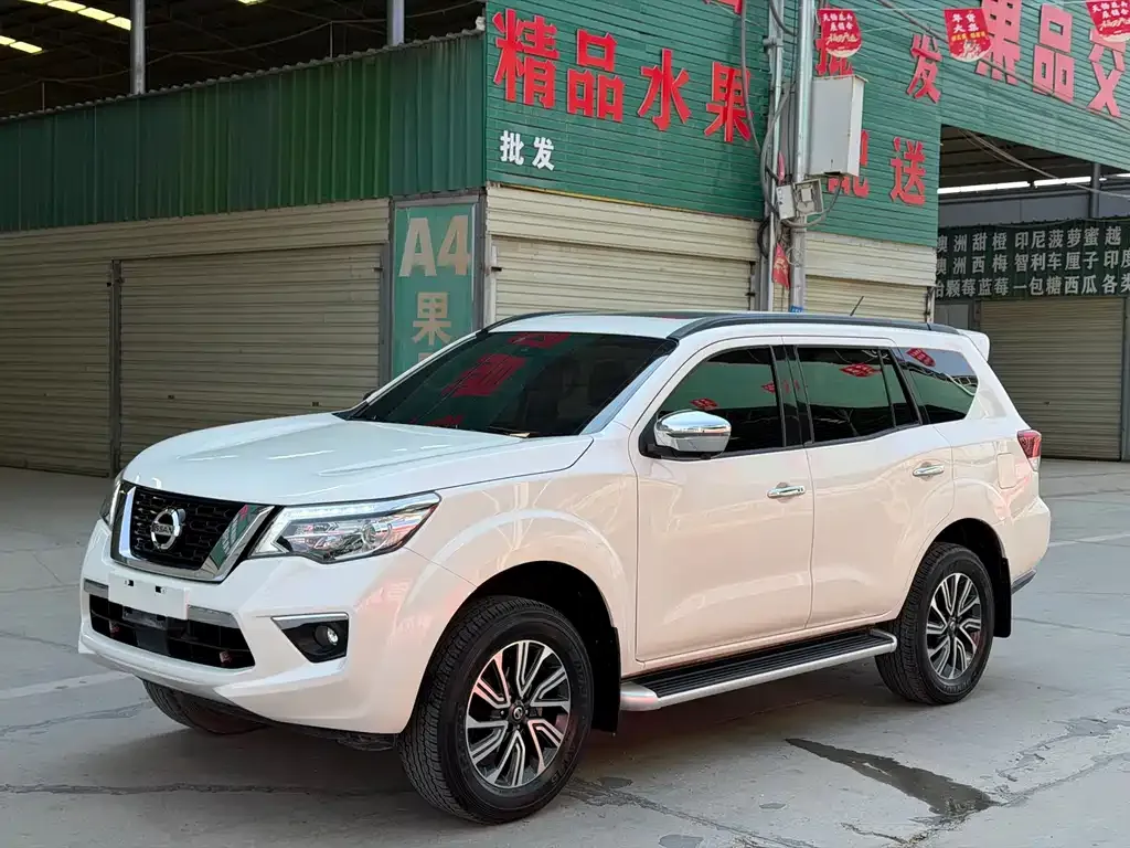 Nissan Terra — фото 1