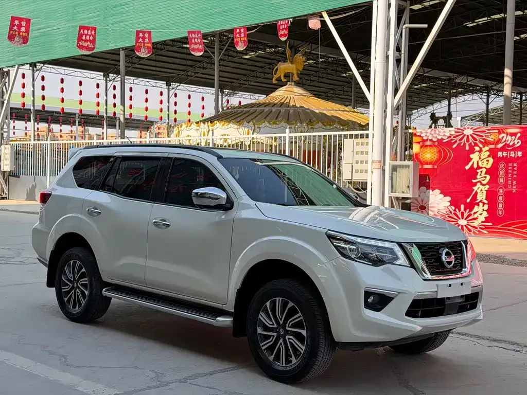 Nissan Terra — фото 3