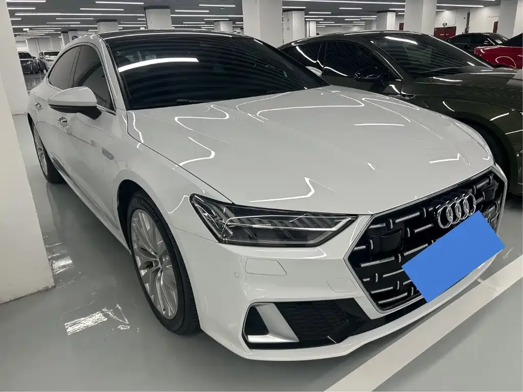 Audi A7L — фото 3