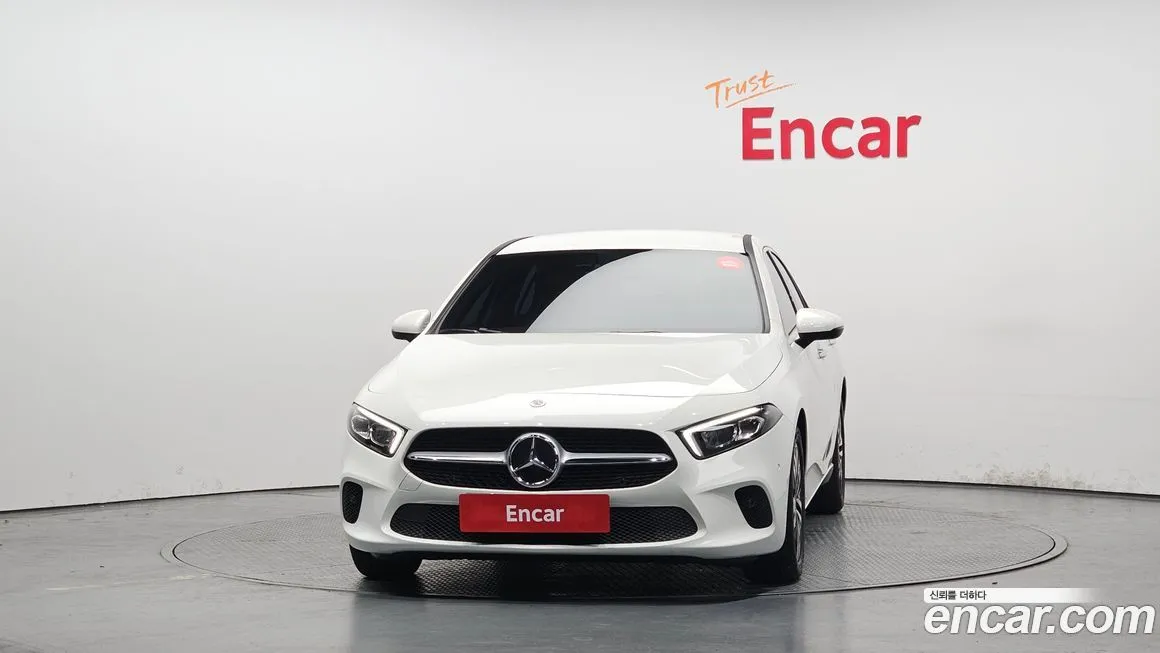 Mercedes-Benz A-Class — фото 6