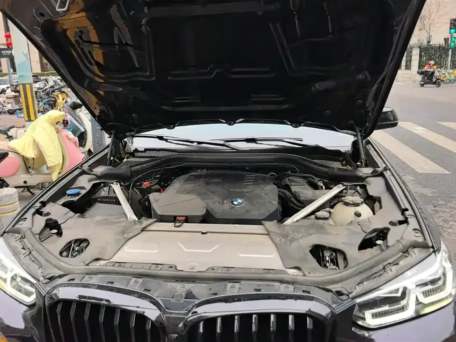BMW X3 — фото 9