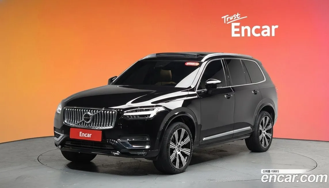 Volvo XC90 — фото 1