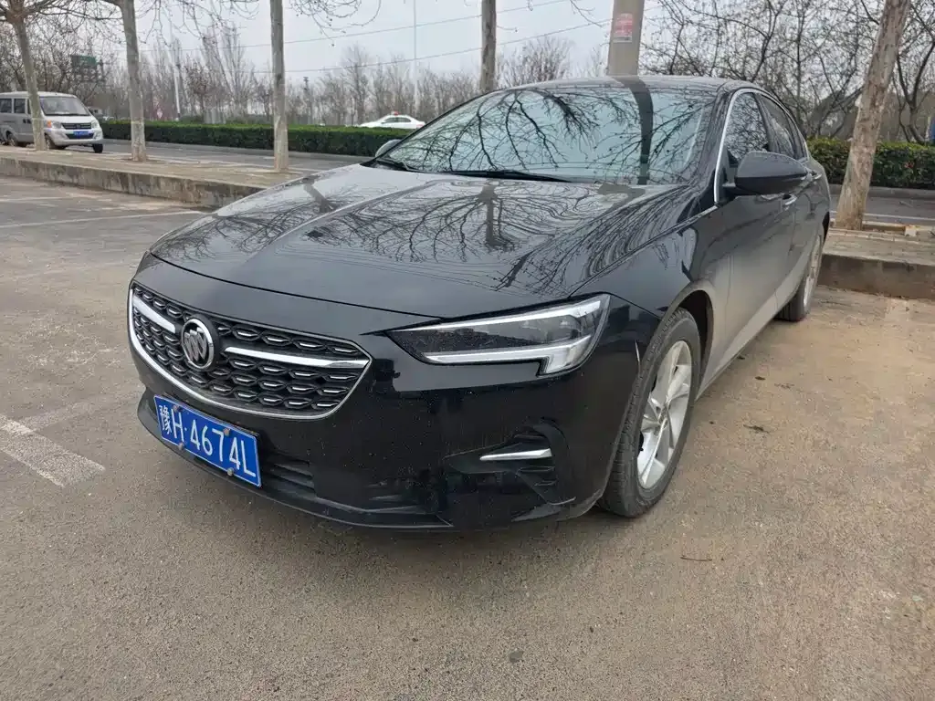 Buick Regal — фото 1