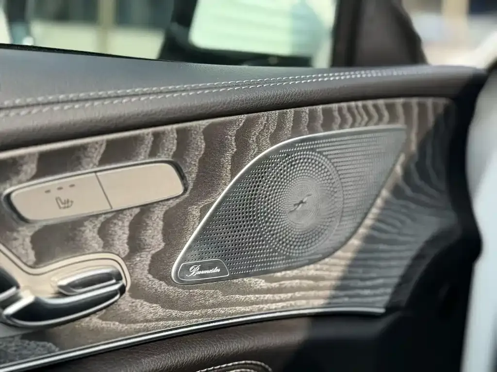 Mercedes-Benz CLS — фото 9