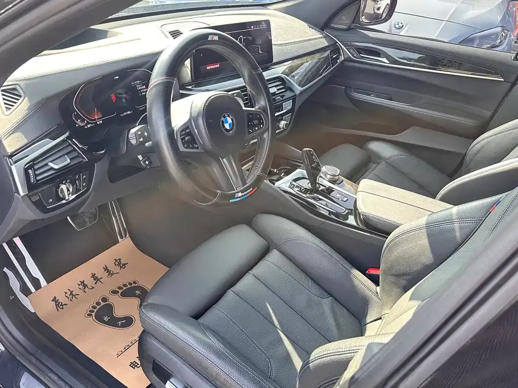 BMW 6 Series GT — фото 10
