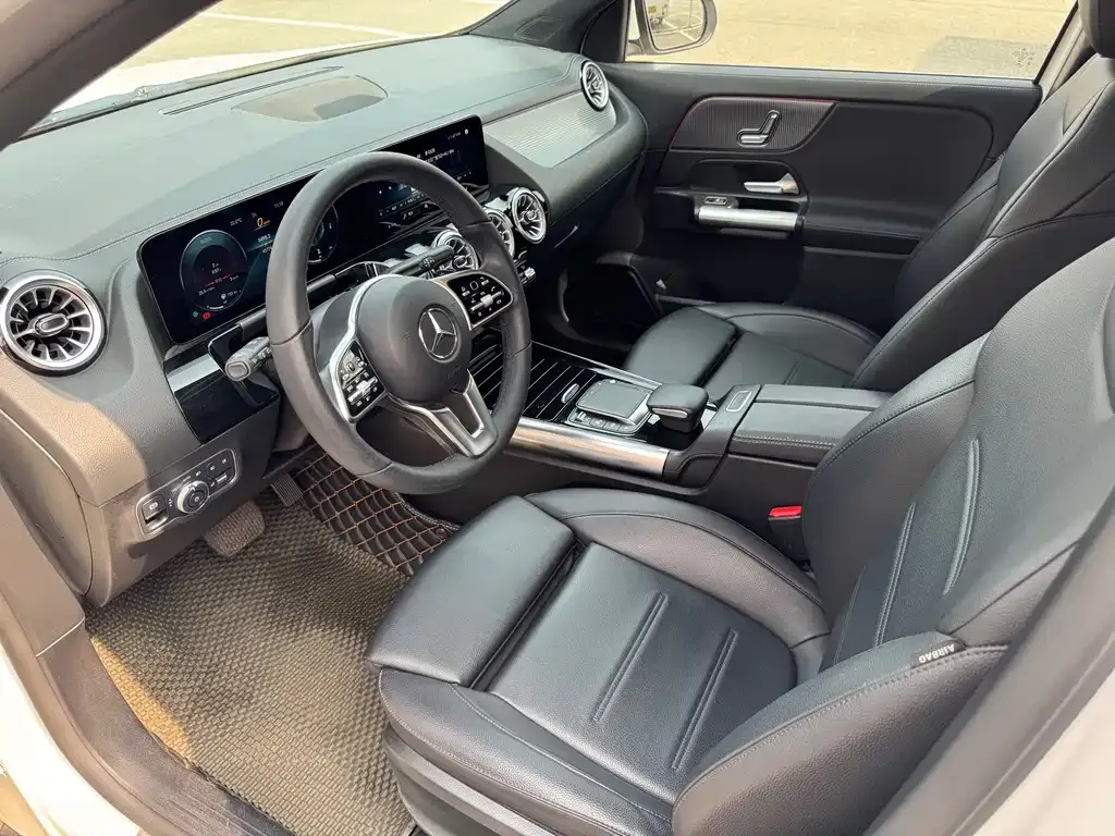 Mercedes-Benz GLA — фото 2