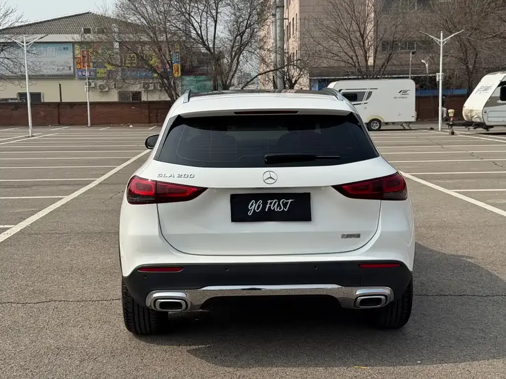 Mercedes-Benz GLA — фото 3
