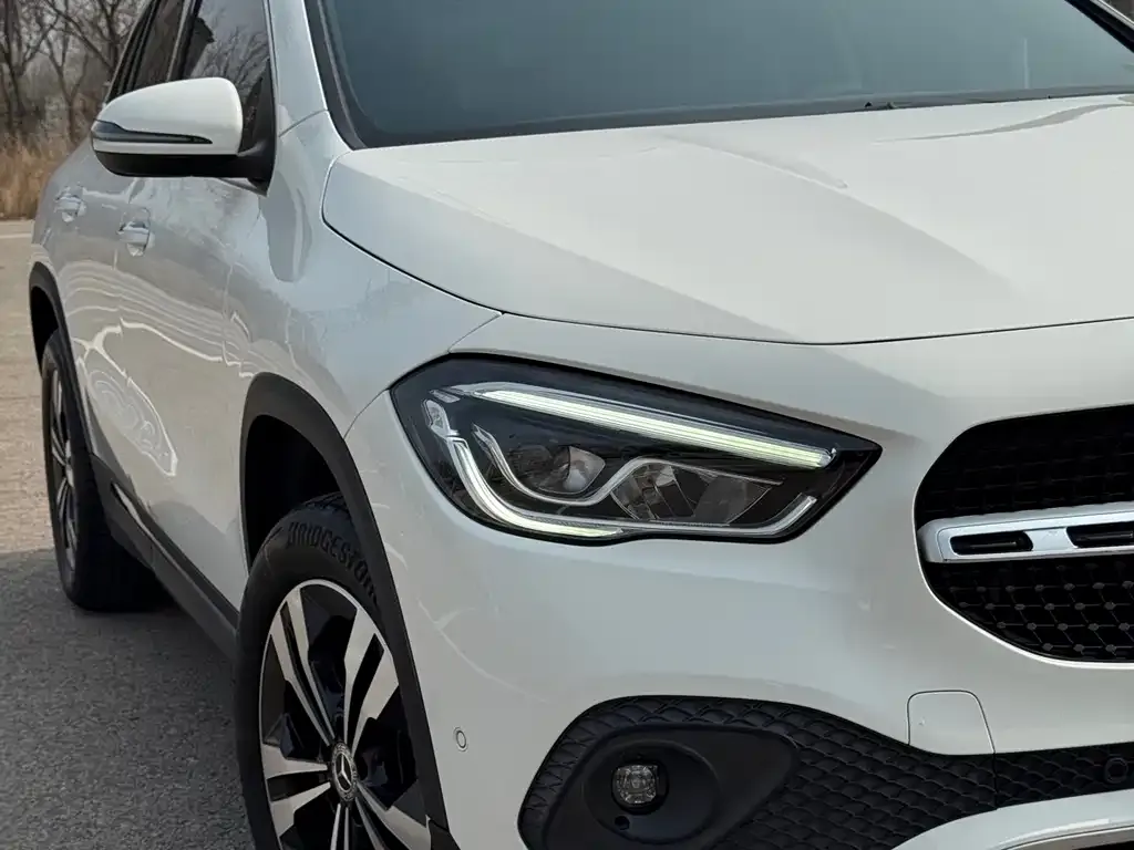 Mercedes-Benz GLA — фото 4