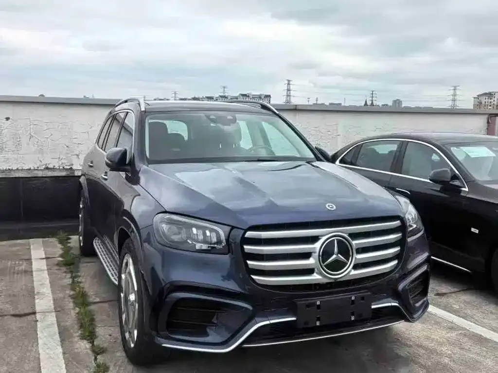 Mercedes-Benz GLS — фото 1