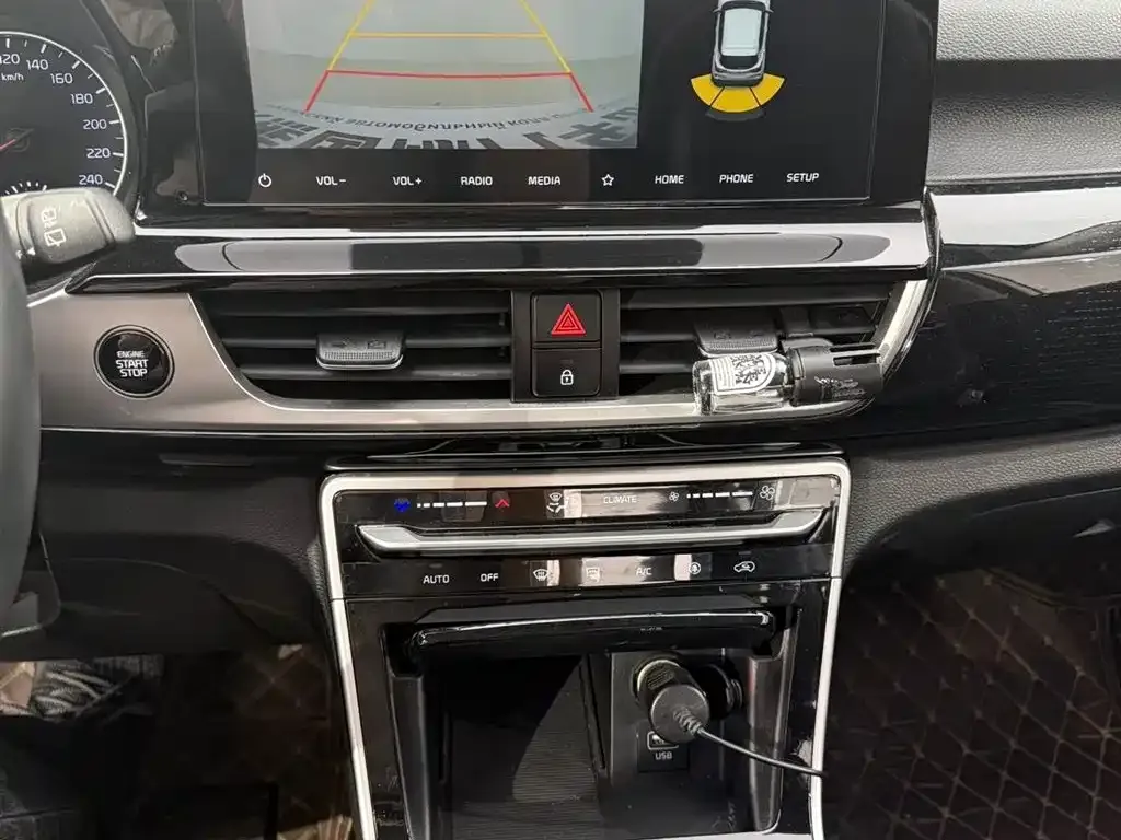 Kia KX3 — фото 10