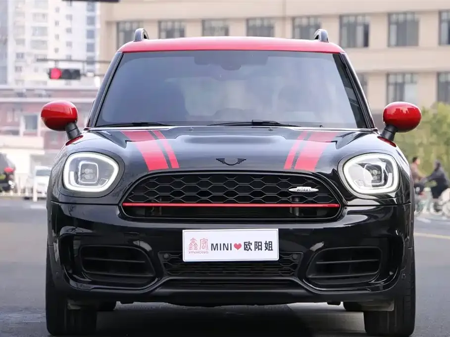 MINI Countryman JCW — фото 6