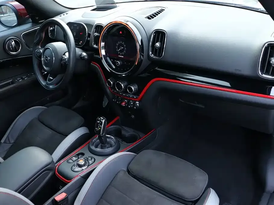 MINI Countryman JCW — фото 5