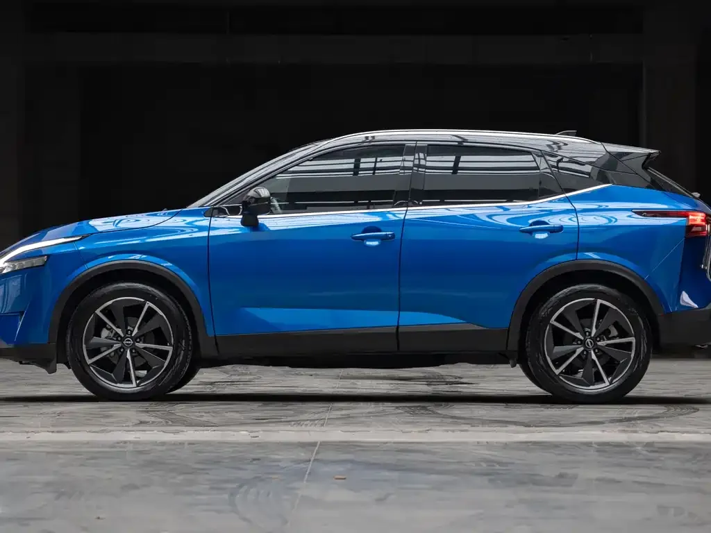 Nissan Qashqai — фото 4