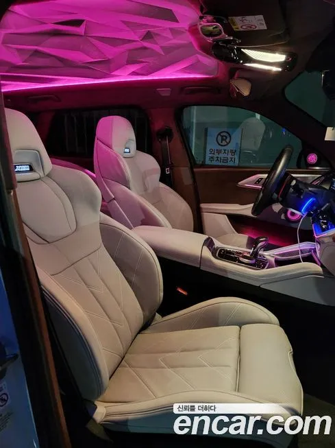 BMW XM — фото 6
