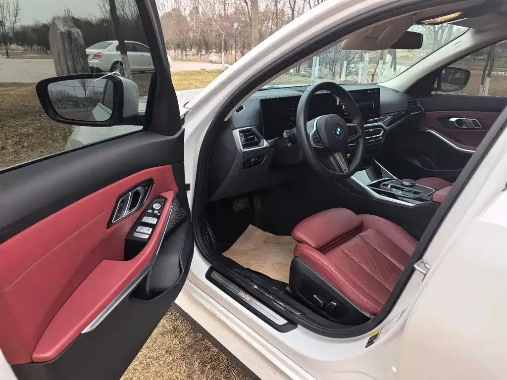 BMW i3 — фото 3