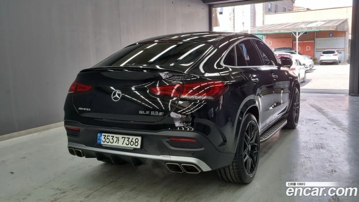 Mercedes-Benz GLE-Class — фото 8