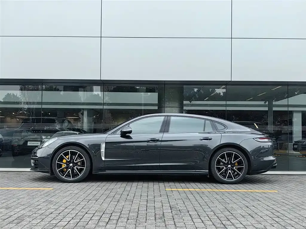 Porsche Panamera — фото 4