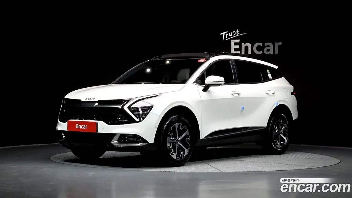 Kia Sportage — фото 1