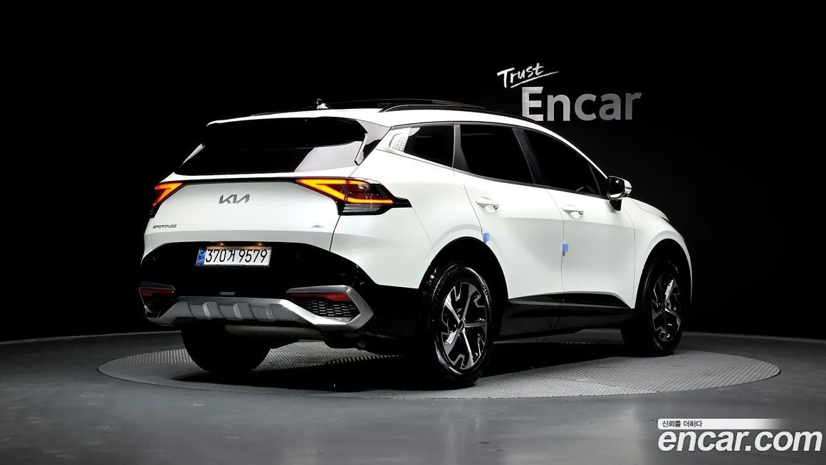 Kia Sportage — фото 10