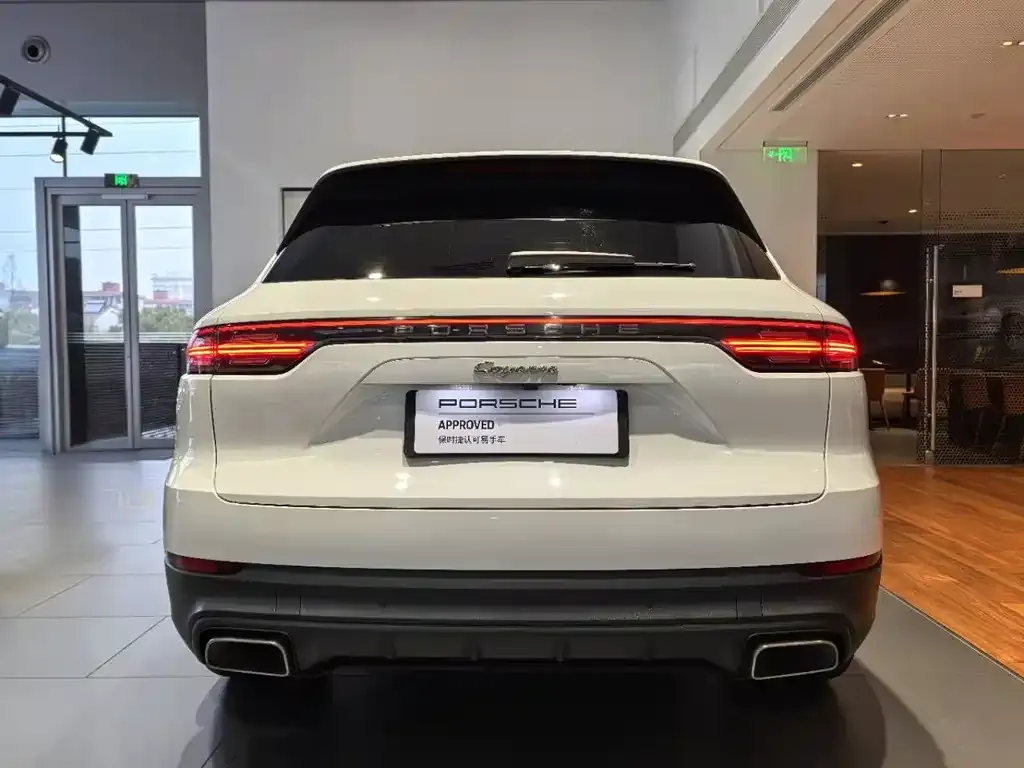 Porsche Cayenne Hybrid — фото 2