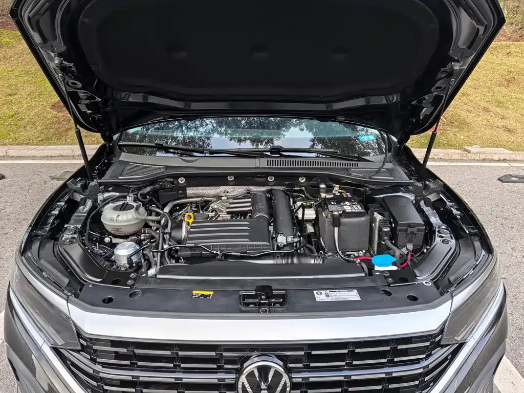 Volkswagen Passat — фото 2