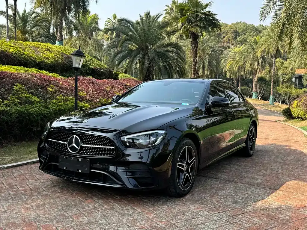 Mercedes-Benz E-Class (Import) — фото 1