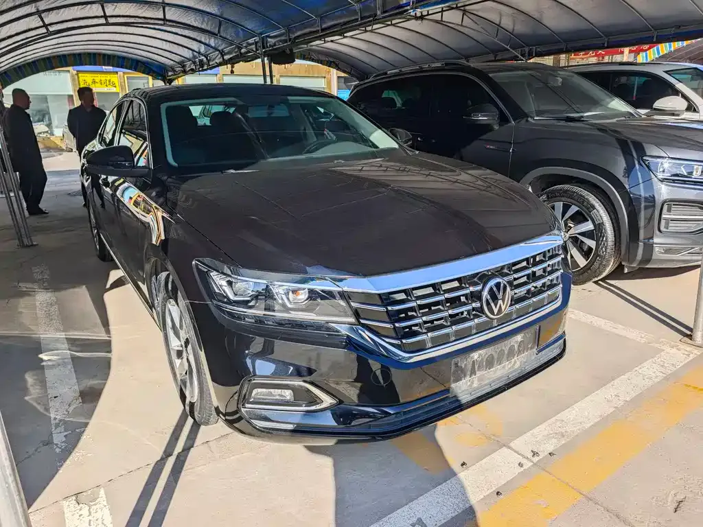 Volkswagen Passat — фото 6