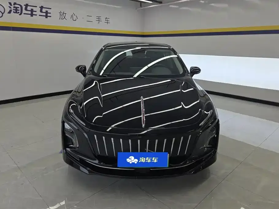 Hongqi E-QM5 — фото 5