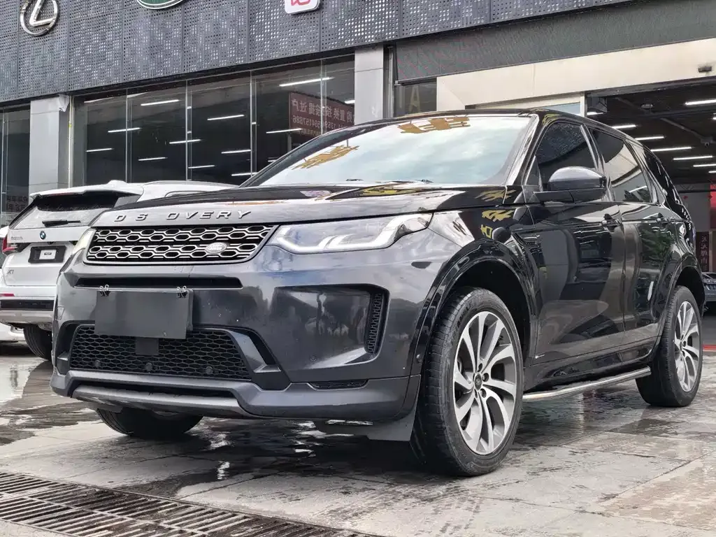 Land Rover Discovery Sport — фото 1