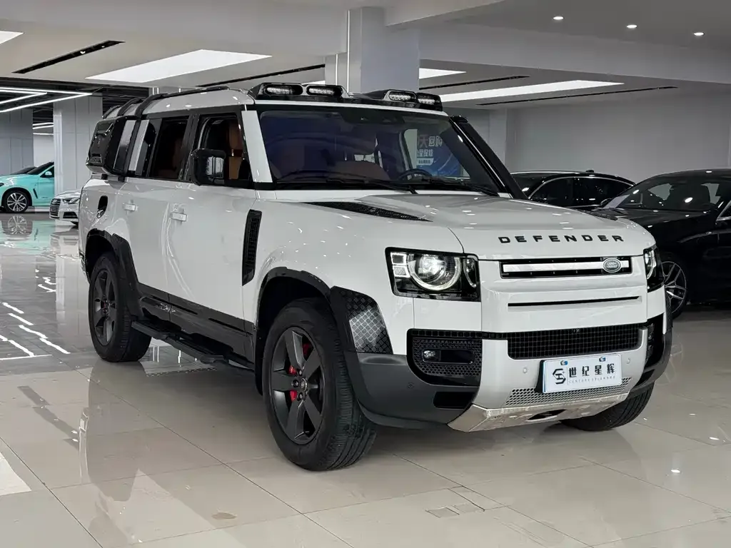Land Rover Defender — фото 9