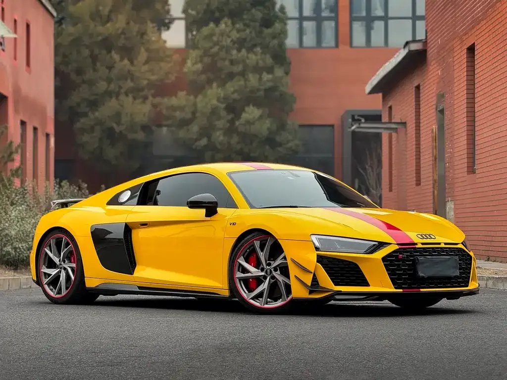 Audi R8 — фото 4