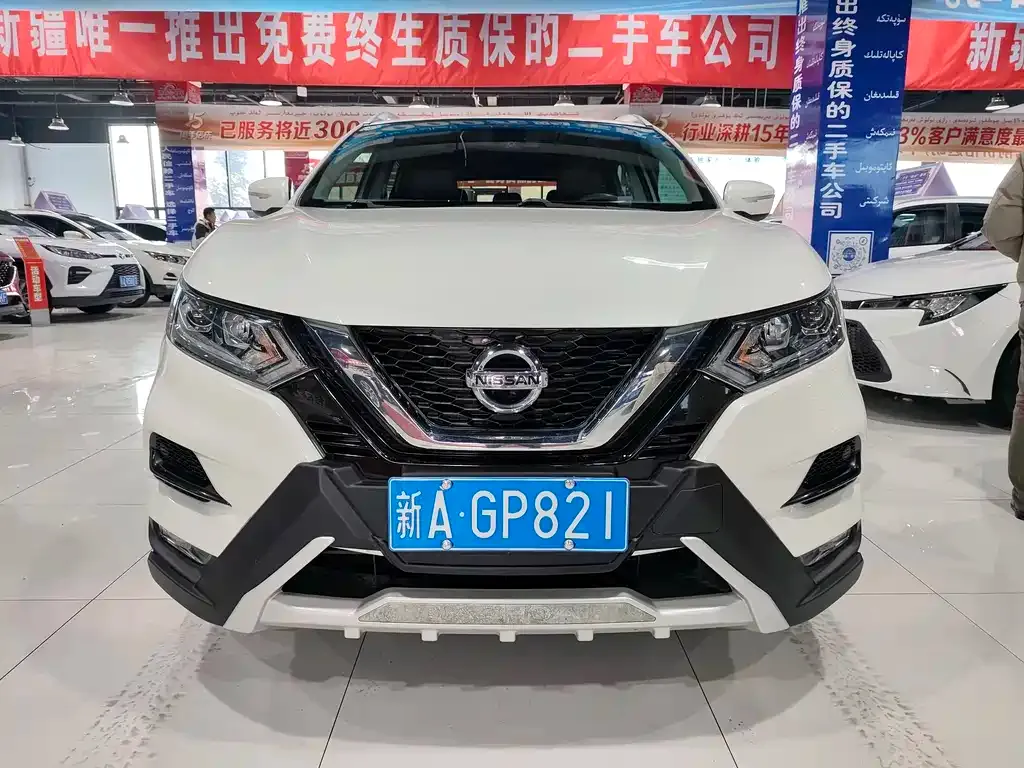 Nissan Qashqai — фото 4