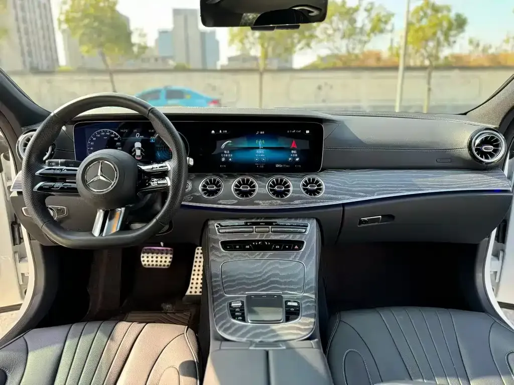 Mercedes-Benz CLS — фото 4
