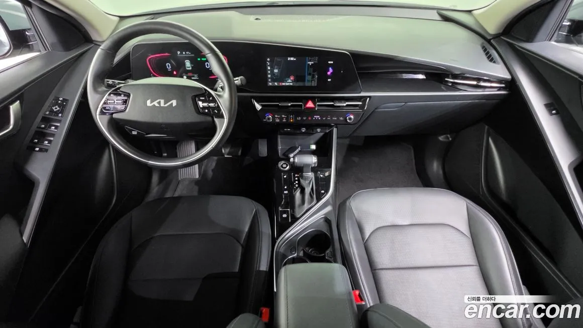 Kia Niro — фото 9