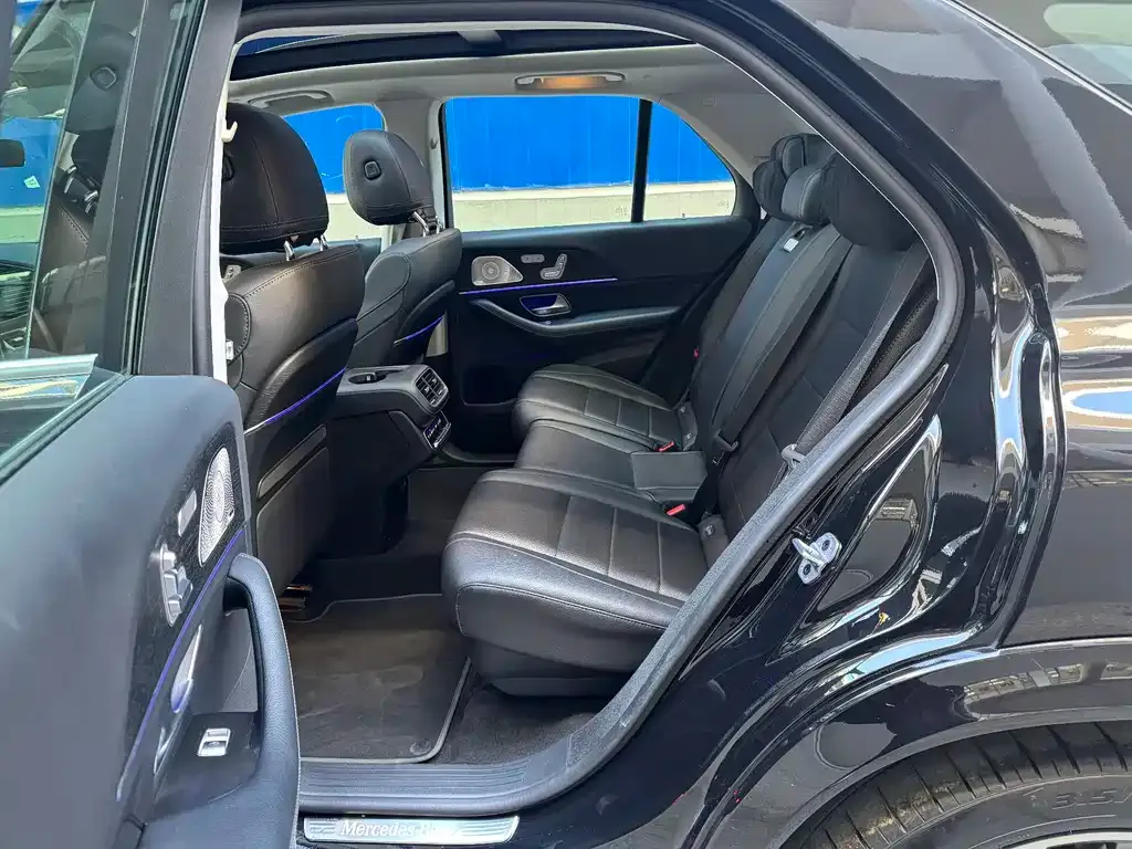 Mercedes-Benz GLE — фото 10