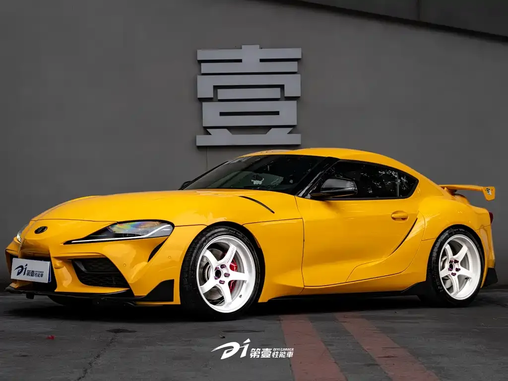 Toyota Supra — фото 1