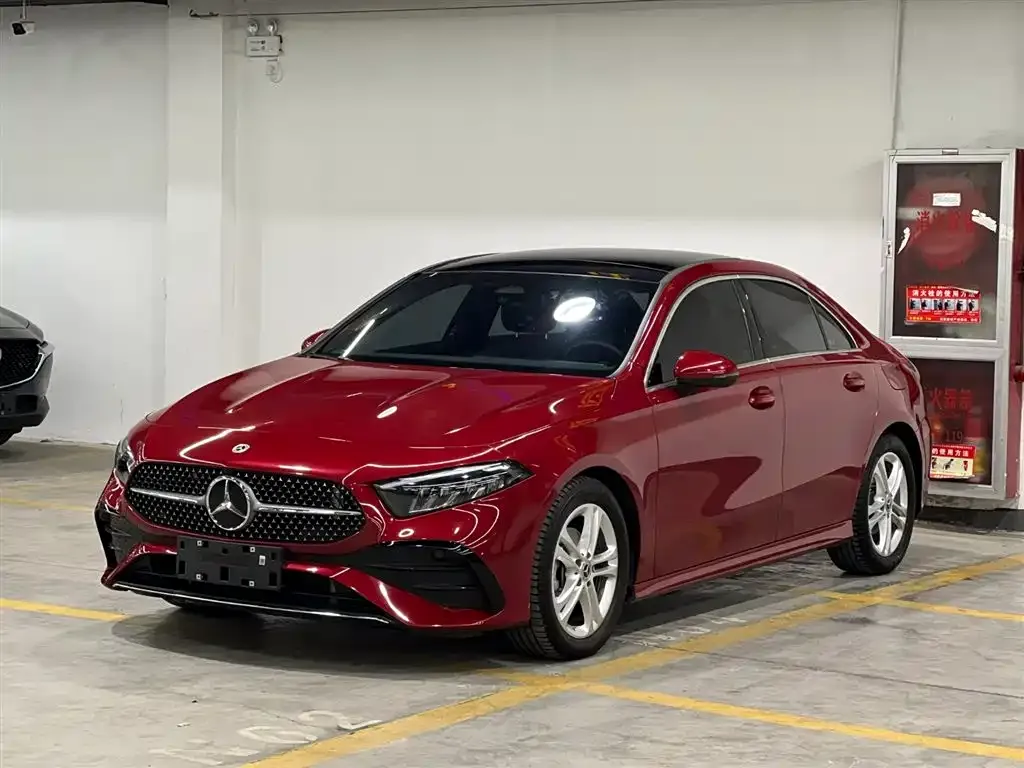 Mercedes-Benz A-Class — фото 1