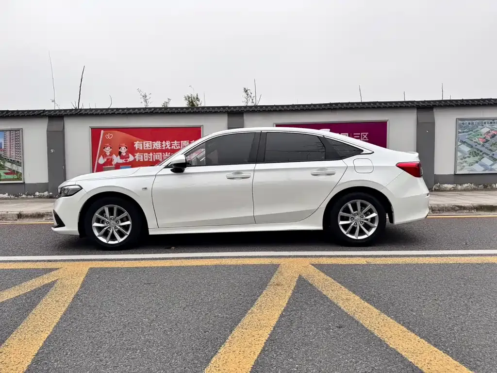 Honda Civic — фото 3