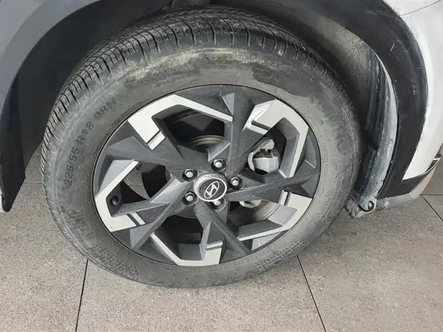 Hyundai ix35 — фото 10