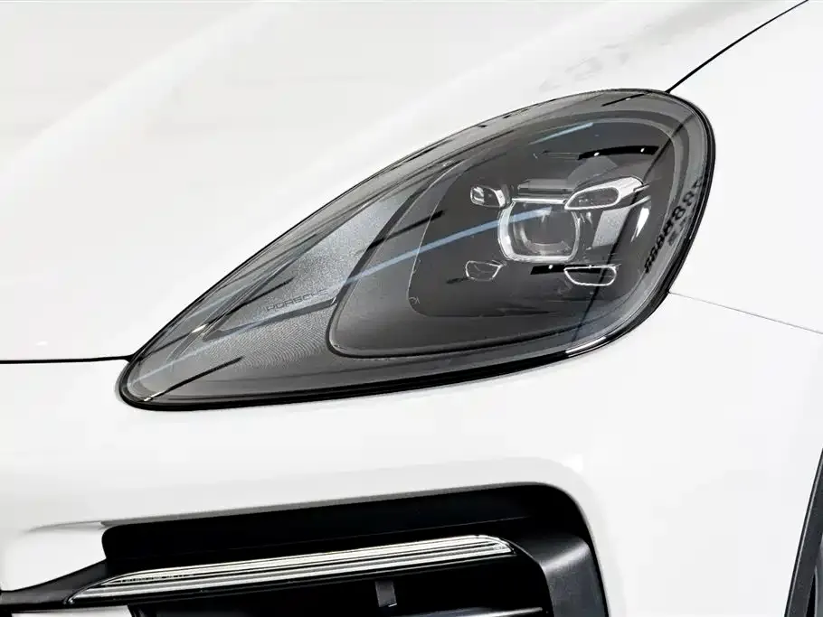 Porsche Cayenne — фото 6
