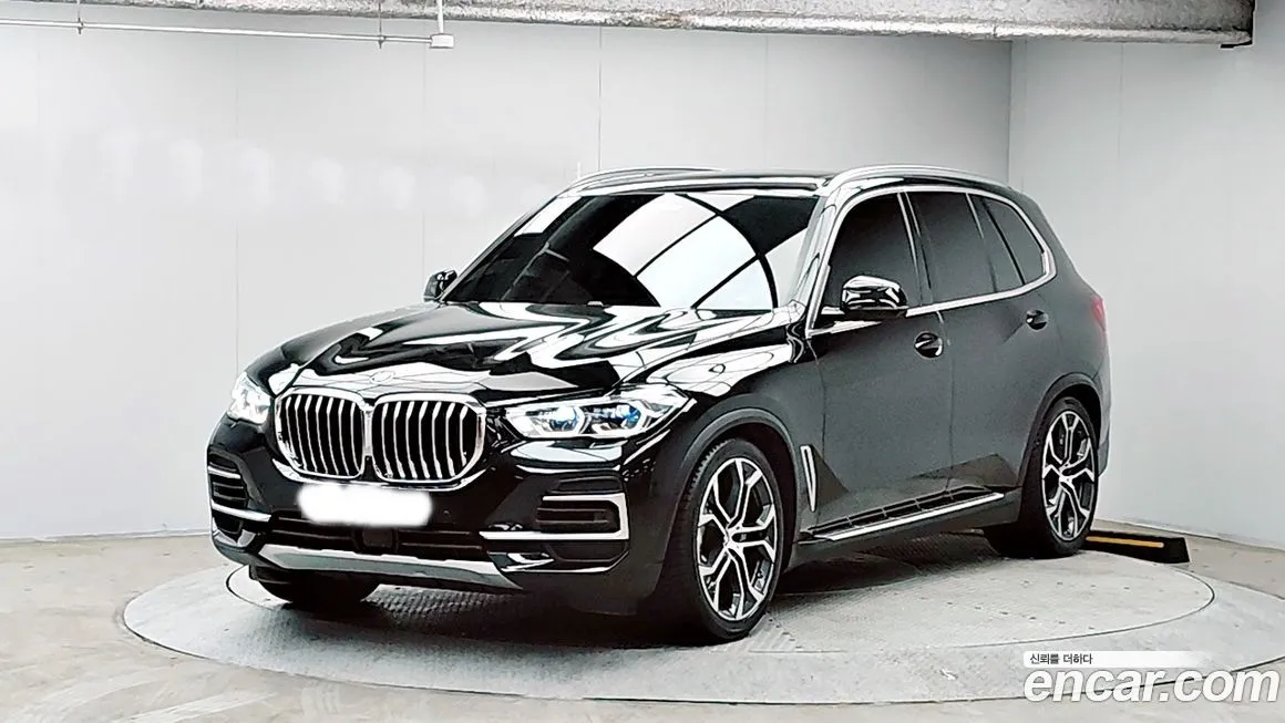 BMW X5 — фото 1